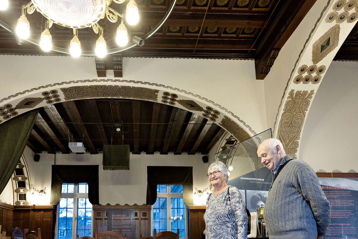 Besøgende på museet KØN, en kvinde og en mand